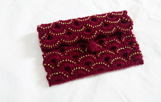 p.16 Beaded Pouch