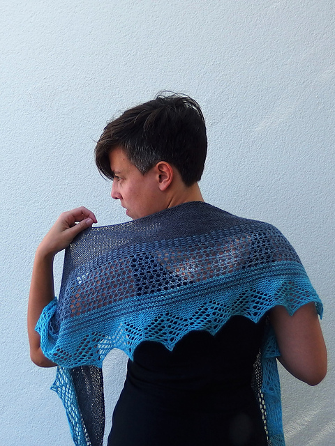 Fuencaliente Shawl