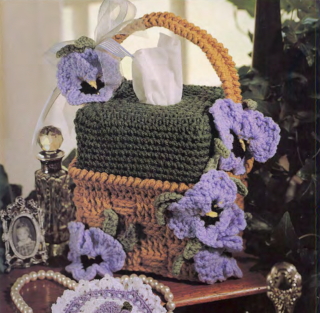 Pansy Basket Tissue Cover
