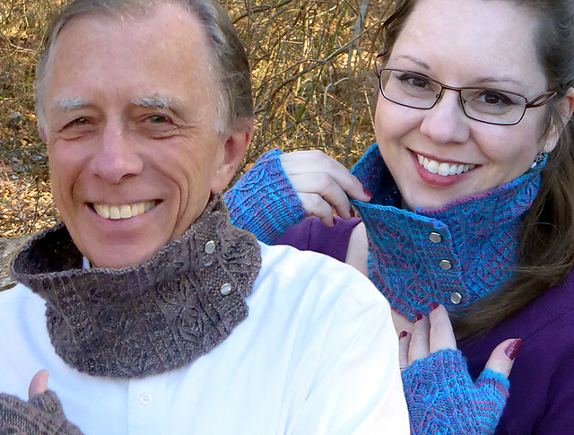 Wheat and Clover Cowl