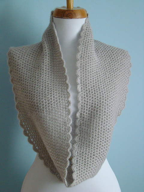 Ravelry: Alpa pattern by Lady Colori