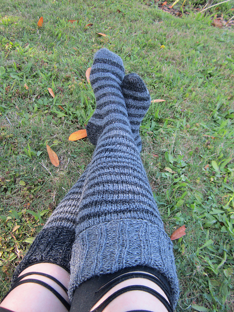 Little Cabled Knee Socks