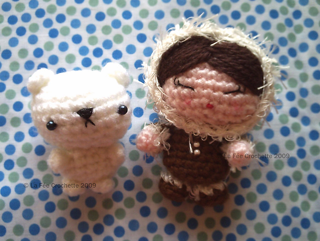 Amigurumi Eskimo girl and her polar bear pet