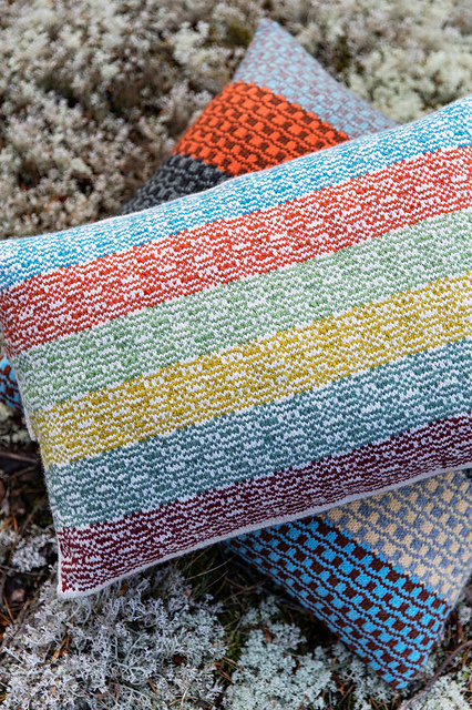 Garden City Geo Cushion