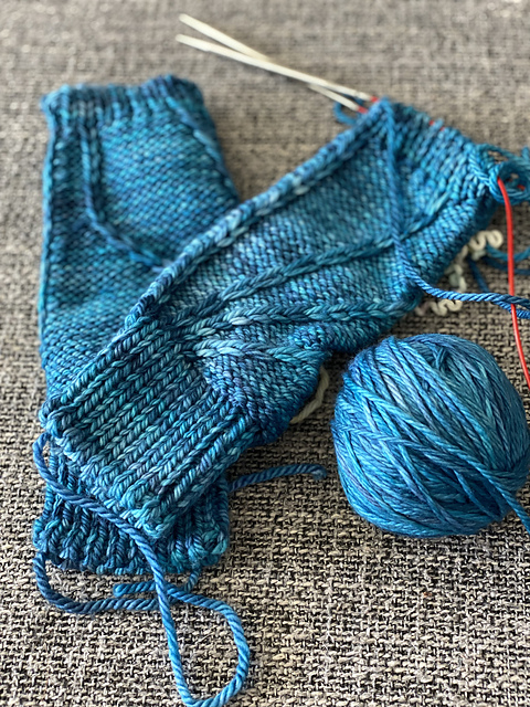 Serene Seas Mitts