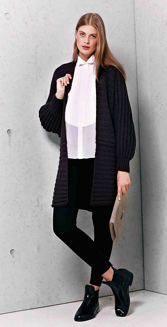 Oversized Cardigan (03/01)