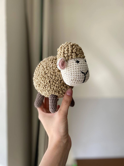 Ravelry: Little Sheep pattern by Yulia Vladimirova