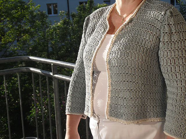 Cardigan mit Strass-Steinen