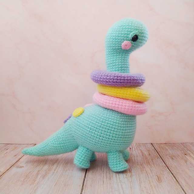 Midori the brontosaurus