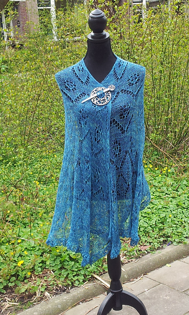 Shawl Corrie