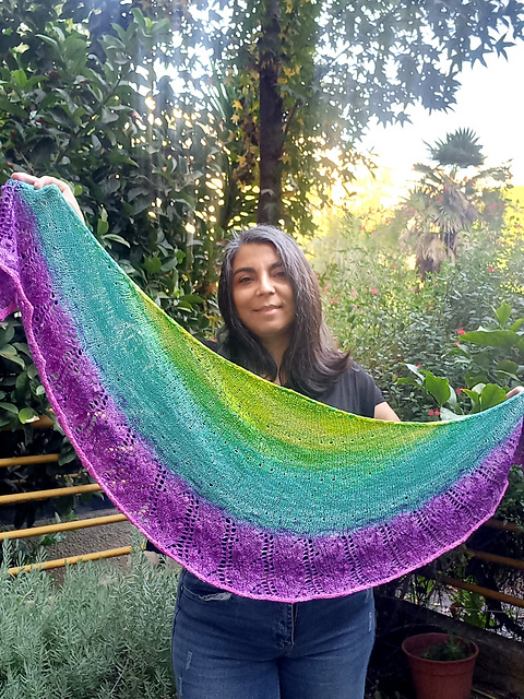 Gradient shawl