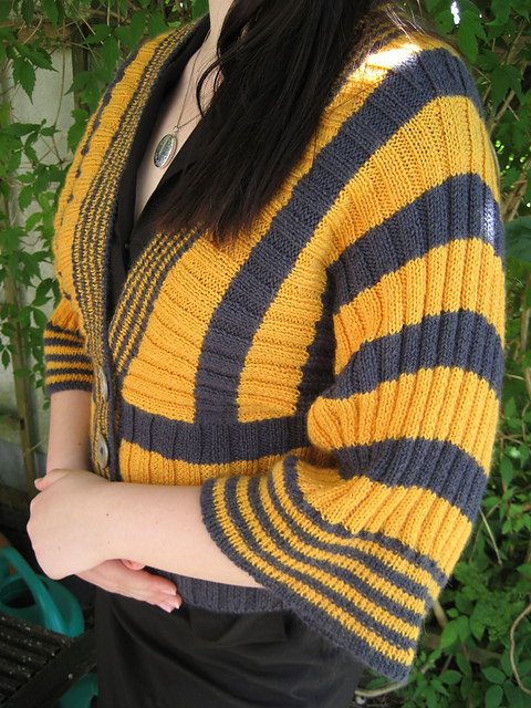 Ravelry: # 29 Cadbury pattern by Claudia Pacheco Serrano