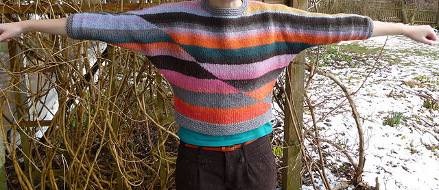 #04 Dolman Pullover