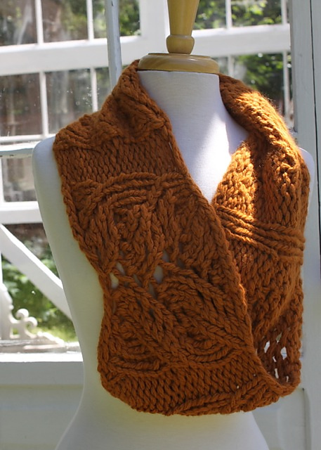 Pumpkin Vines Cowl - Vignes de Citrouille (Cache Cou)