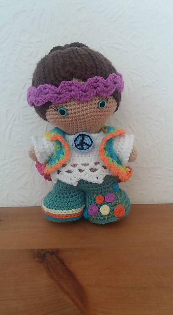 Weebee Doll - Festival Outfit