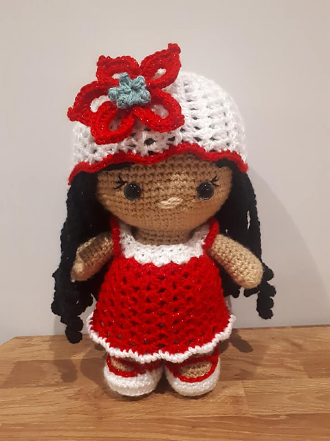 Weebee Doll - Holiday Outfit 2019