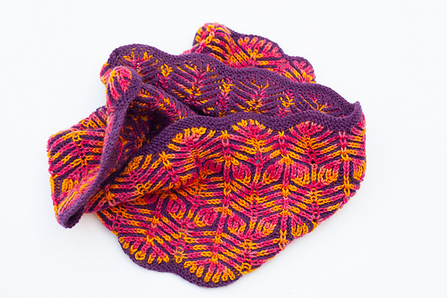 Abutilon Brioche Stitch Cowl