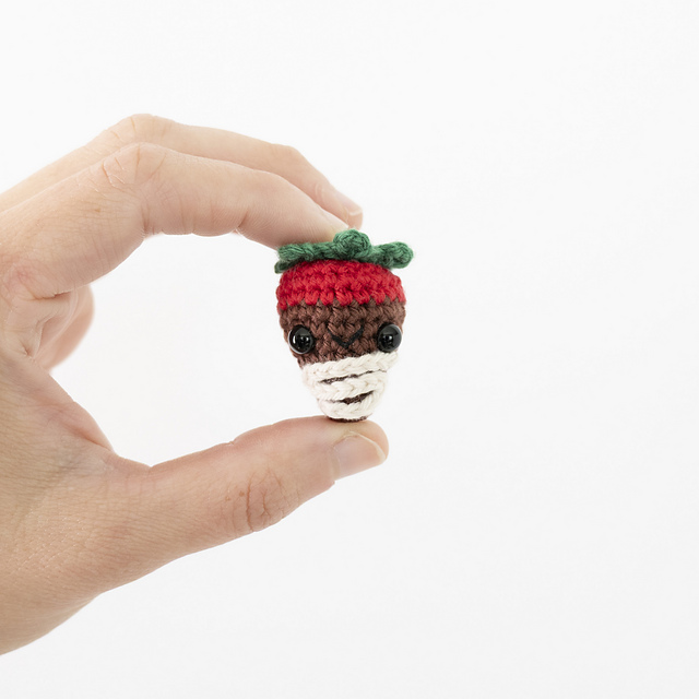 Mini Chocolate Covered Strawberry