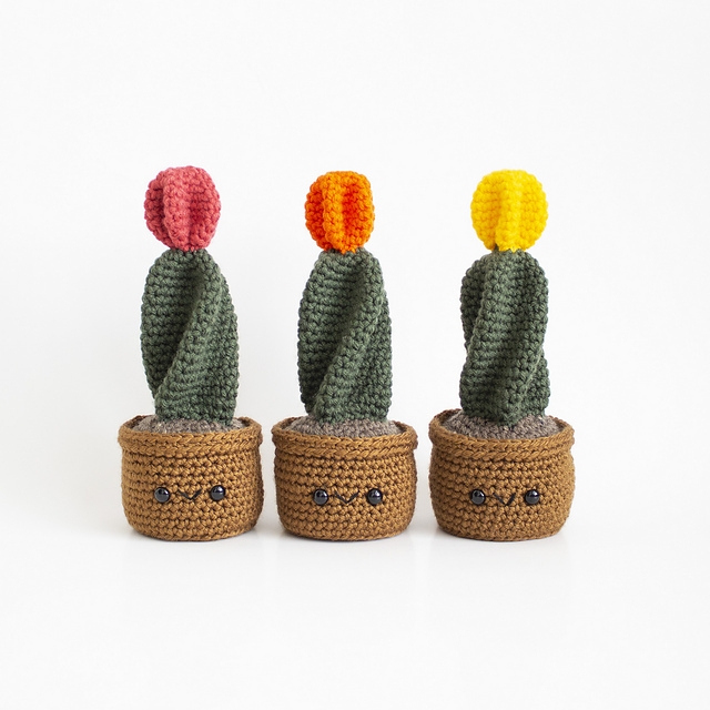 Amigurumi Moon Ball Cactus