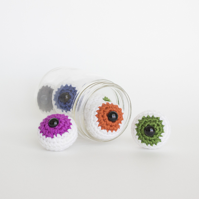 Amigurumi Eyeball