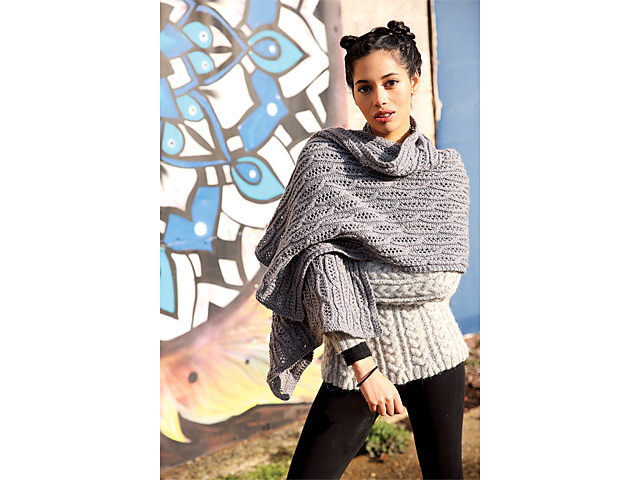 Lacy Cable Wrap