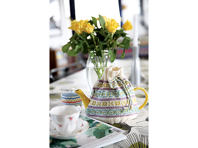 Fairisle tea cosy