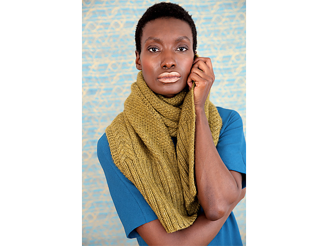 Arrowhead scarf