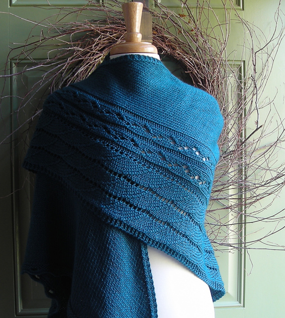 A Walk on the Beach Shawl