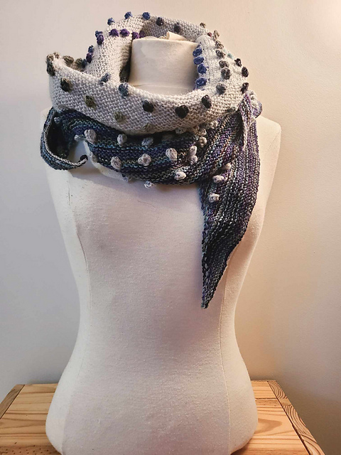 Bobble shawl