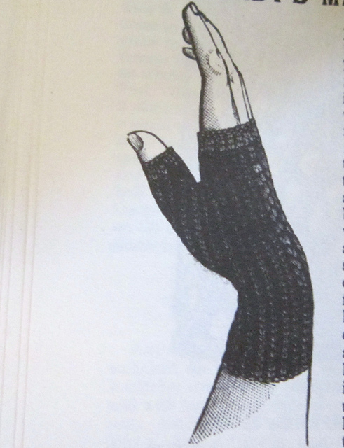 Ladies' Mittens with Thumb