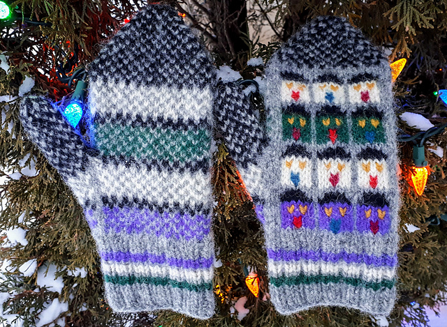 Mockbeggar Mittens for Youngsters