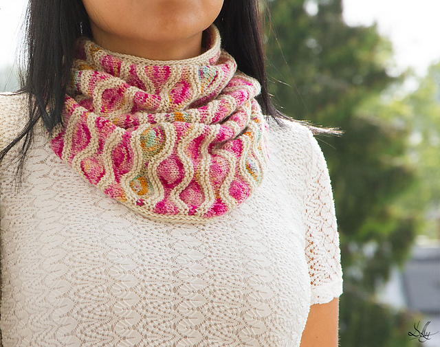 Doe-eyed Cowl
