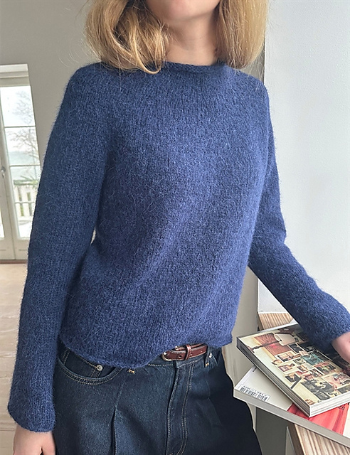 Plain Yoke Pullover