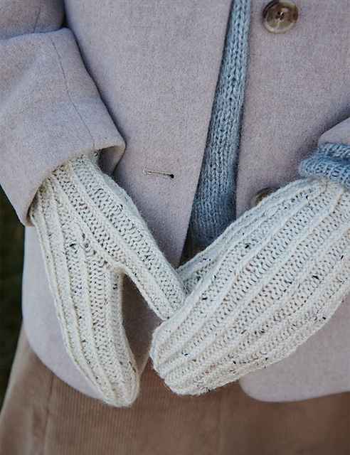 Rika Mittens