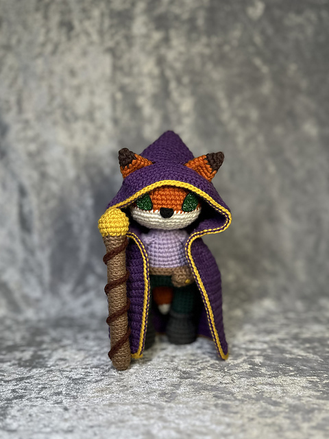 Merlyn the mage fox