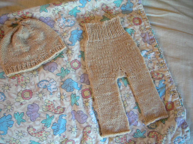 Knitted Soakers & Pants #406