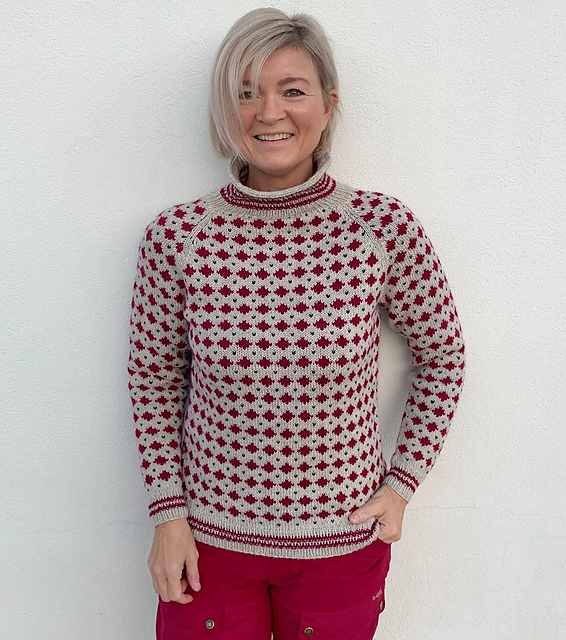 4 Rutegenser / Diamond Sweater