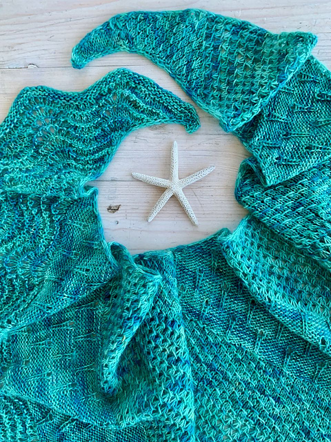 Ravelry: Catching a Mermaid Shawl pattern by Lena Mathisson