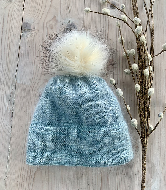 Cloudfluff Hat
