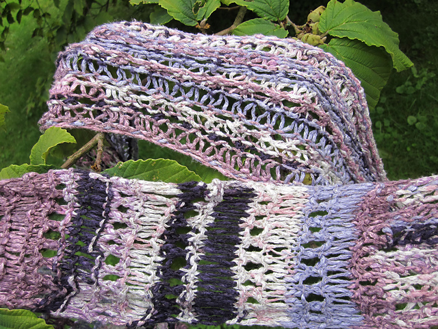 Happy-Ending-Scarf
