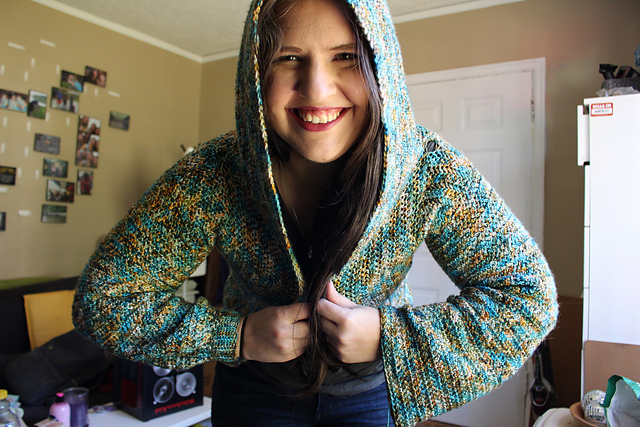 Ravelry: Cropped Hoodie pattern by LeRoo Crochet
