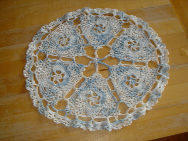 Round Table Center 8