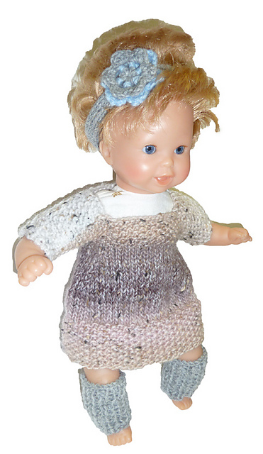 Robe, bandeau et jambières pour poupée
