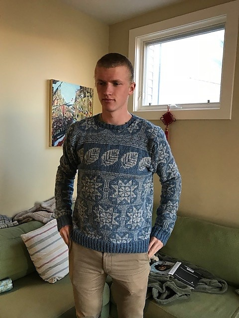 Downhill Pullover