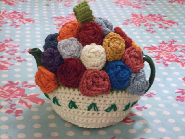 Rosies & Posies Tea Cosy