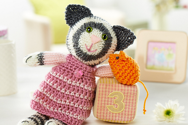 Ravelry: Claudia and Pip pattern by Knit Crochet Create