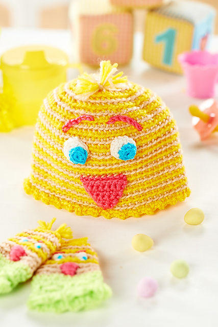 Chick hat and mitts