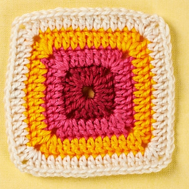 Granny Square Club: Four stripes
