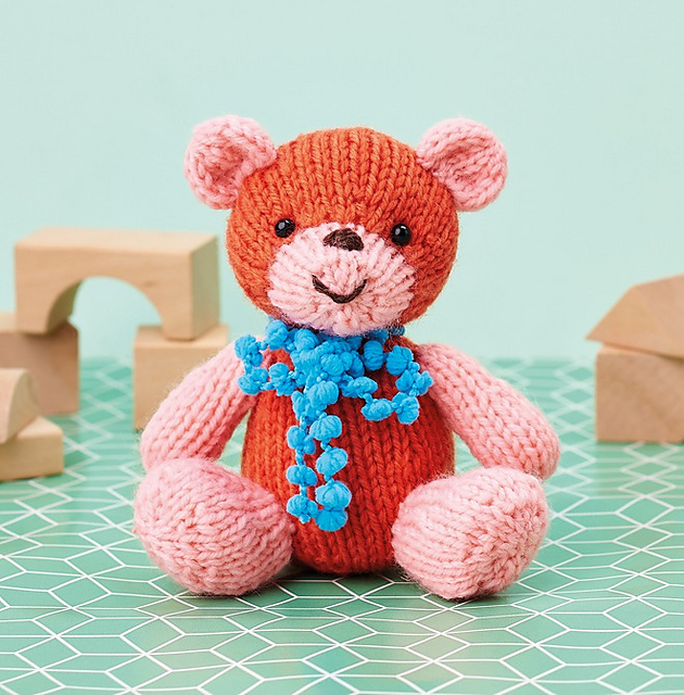 Knitting vs Crochet: Teddy Bears