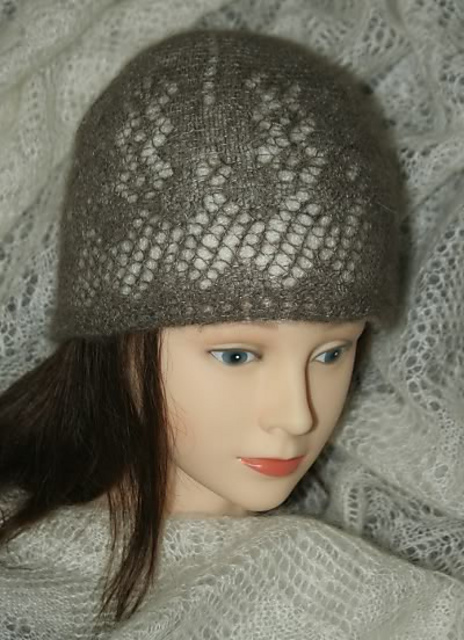 Lubov. Orenburg hat